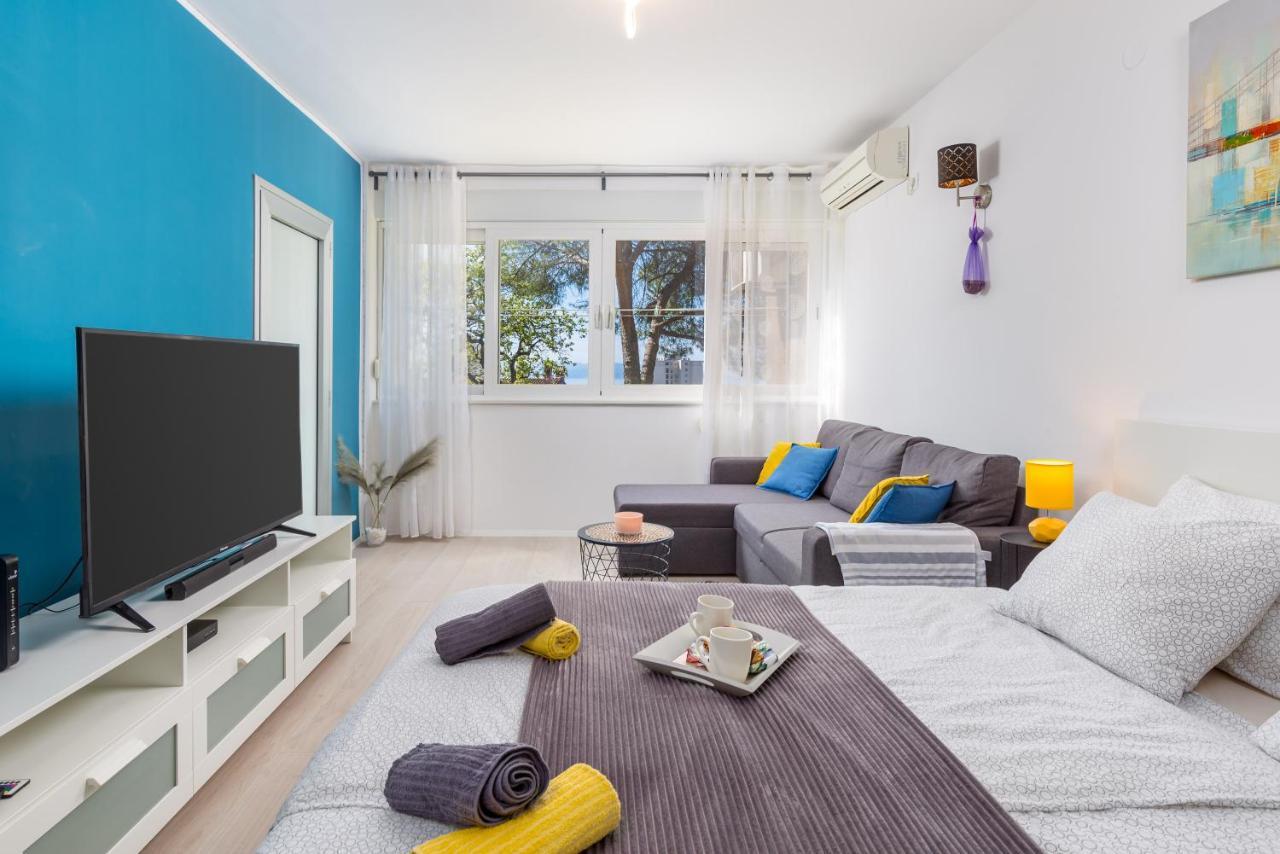 Sunny Studio Apartment With Balcony Rijeka Eksteriør bilde