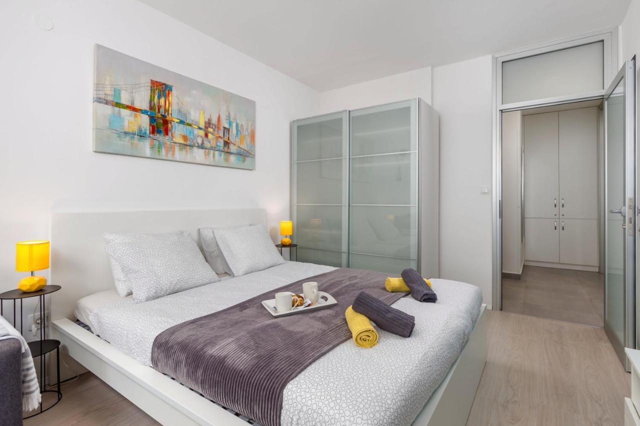 Sunny Studio Apartment With Balcony Rijeka Eksteriør bilde