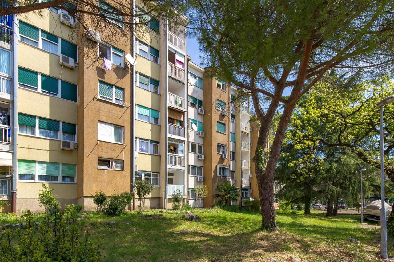 Sunny Studio Apartment With Balcony Rijeka Eksteriør bilde